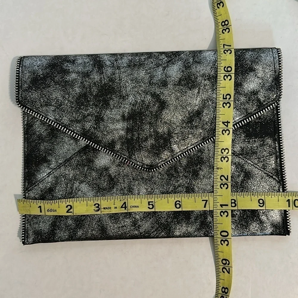 It Cosmetics Black and Silver Makeup Bag Clutch NWOT